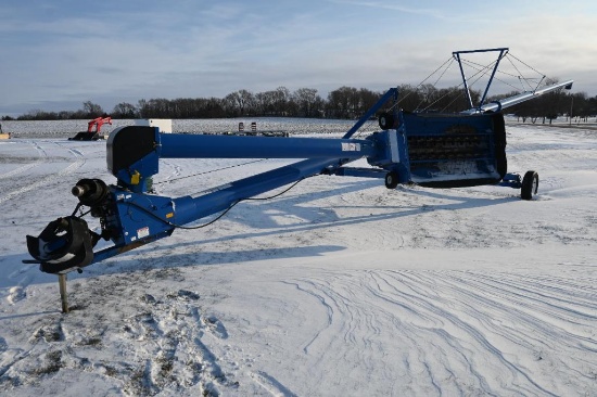 2009 Brandt 1070 10"x70' swing away auger