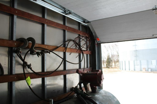 Cable with 2 Hooks, approx. 20',
