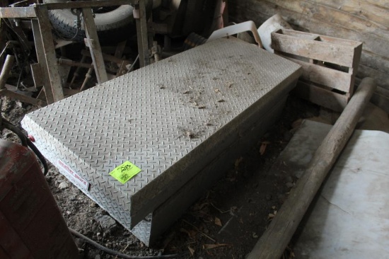Weather Guard Diamond Plated Alum Tool Box