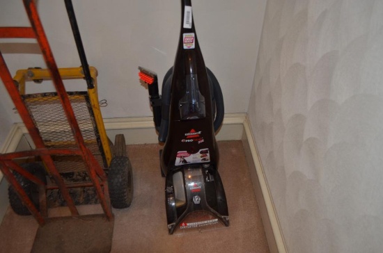 Bissell Pro-Heat pet carpet cleaner