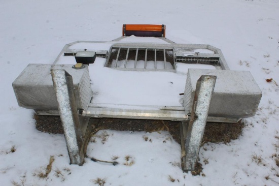 Alum Headache Rack With Light