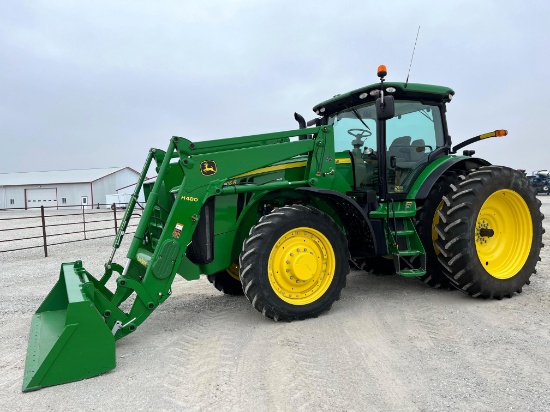 2012 John Deere 8235R MFWD