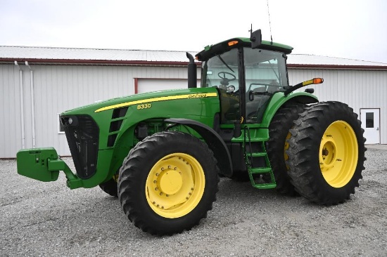 2009 John Deere 8330 MFWD tractor