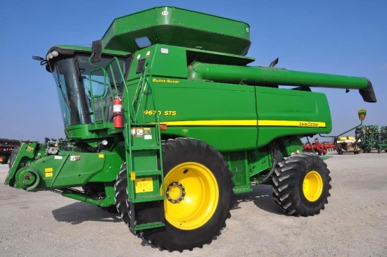 2009 John Deere 9670 STS 4wd combine