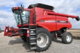 Case-IH 7120 4wd combine