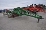 2007 John Deere 512 5-shank disk ripper