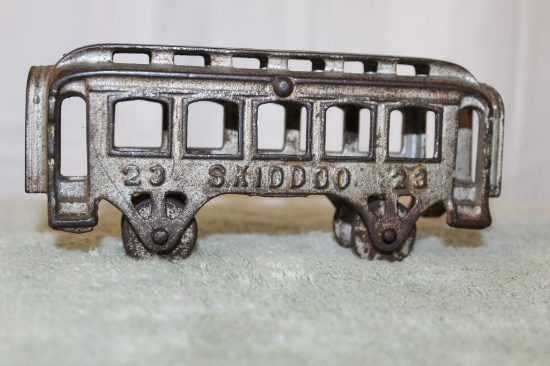 Hubley Skiddoo 23 Train Passenger Car