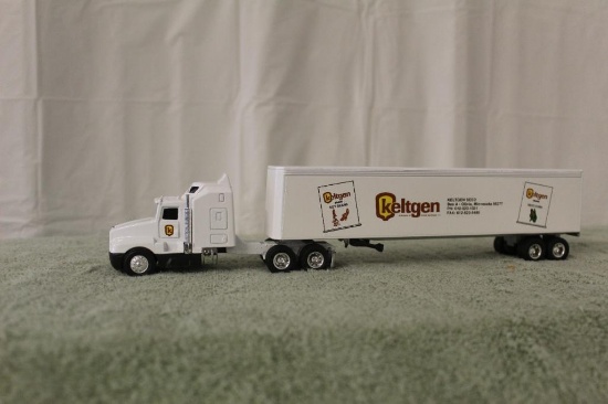1/64 Kenworth Semi Tractor and Trailer