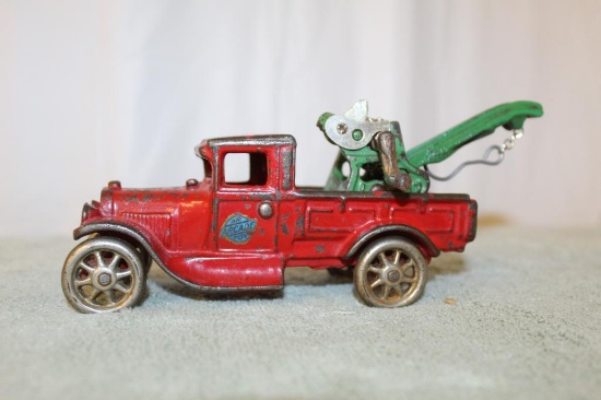 Arcade #203R Wrecker Pickup