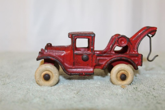 Arcade #218R Wrecker Pickup