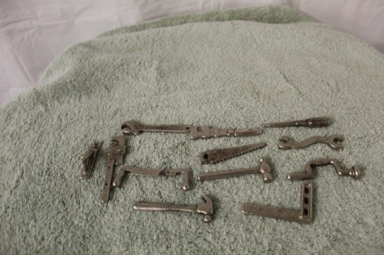(12) Arcade Hand Tools