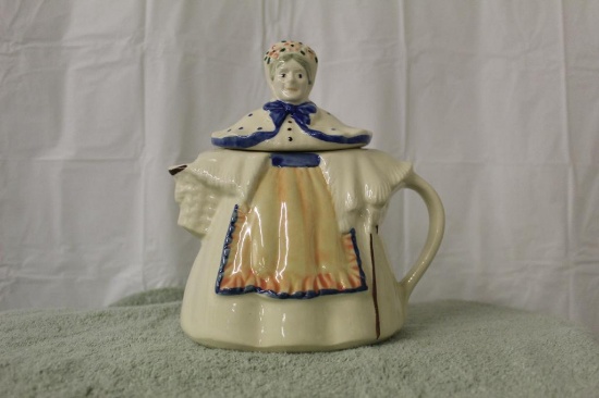 Shawnee Granny Annie Teapot