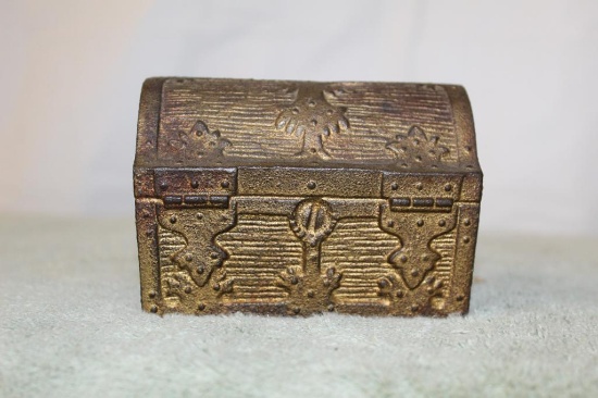 Cast Iron Treasure Chest Bank