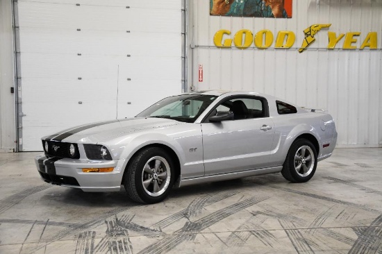 2005 Ford Mustang GT
