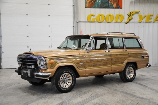 1986 Jeep Grand Wagoneer