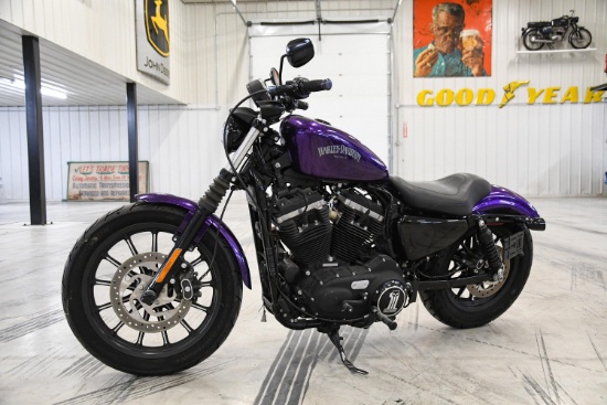 2014 Harley Davidson 880