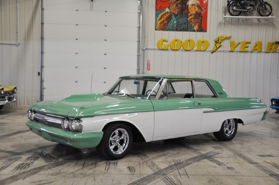 1962 Mercury Monterey 2 door HT