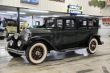 1929 Packard 4 door sedan