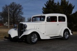 1933 Chevrolet Master Eagle Deluxe 2 door sedan