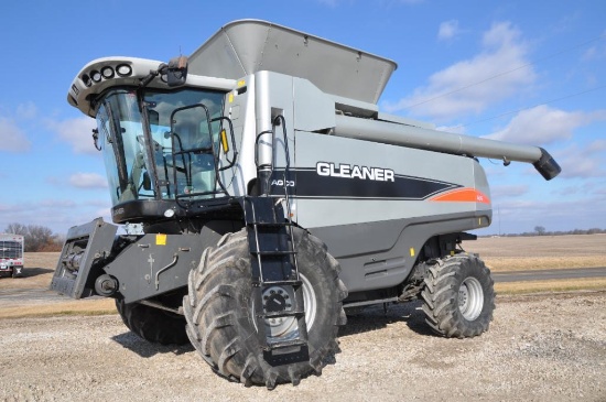 2009 Gleaner A66 4wd combine