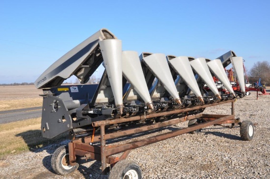 AGCO 3000 6 row 30" corn head