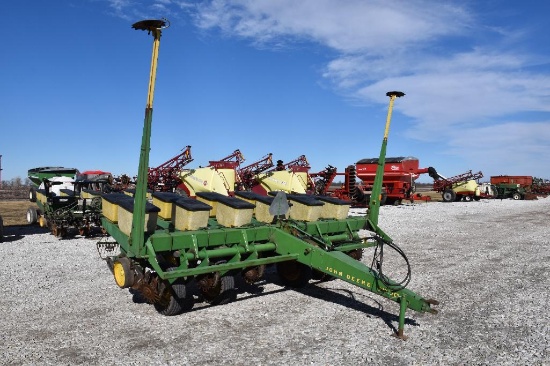 John Deere 7000 6 row 30" planter