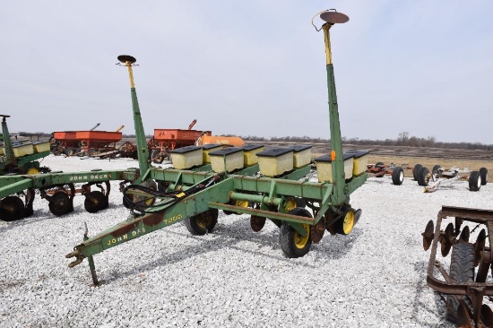 John Deere 4 row planter