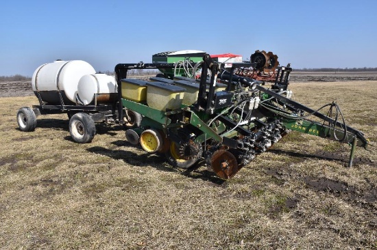 John Deere 7000 6 row 30" planter