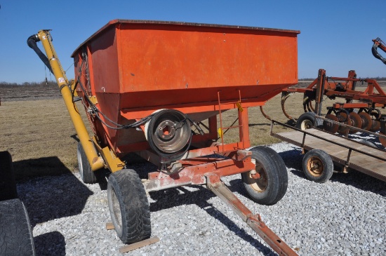Gravity wagon
