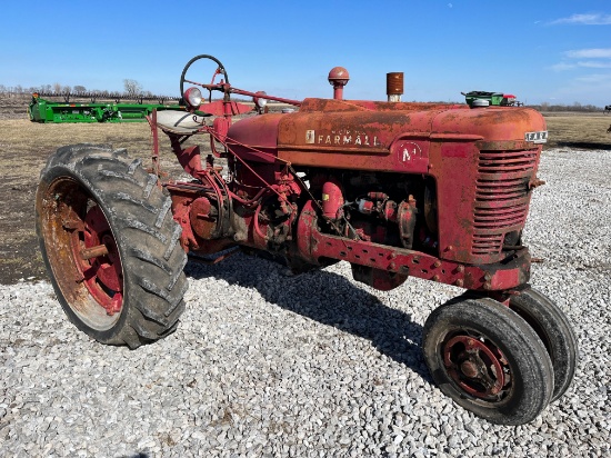 Farmall M 2wd tractor