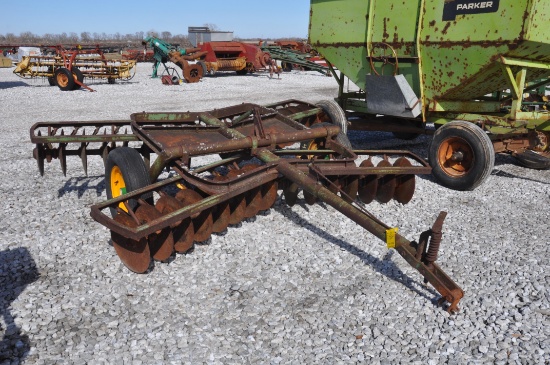 John Deere 8' disk