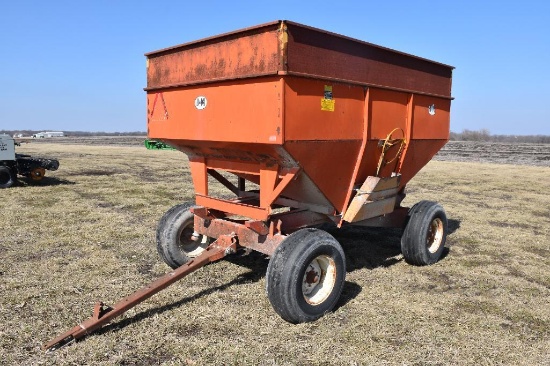 J&M 250 gravity wagon