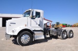 2012 Kenworth T800 day cab semi