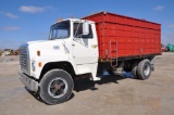 1978 Ford 800 grain truck