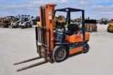 Toyota 4,000 lb. forkift