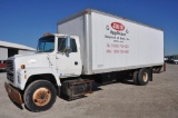 1993 Ford L7000D 24' box truck