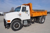 1990 International 4900 dump truck