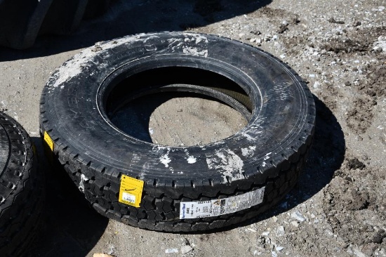 Ameristeel 11R24.5 tire