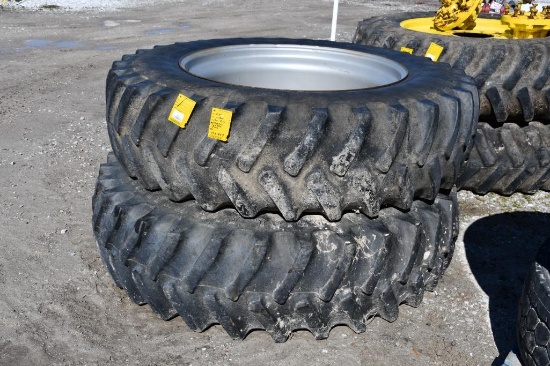 (2) 18.4R42 tires on 10-bolt C-IH wheels