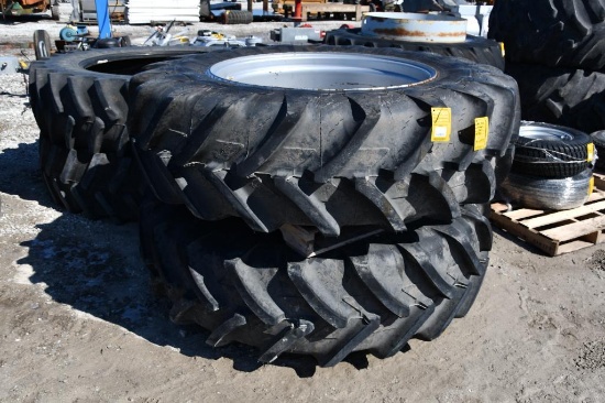 Michelin 18.4R38 duals on 10-bolt wheels w/ hubs