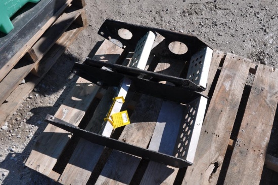 Tractor steps