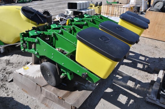 (4) John Deere XP row units w/ insecticide