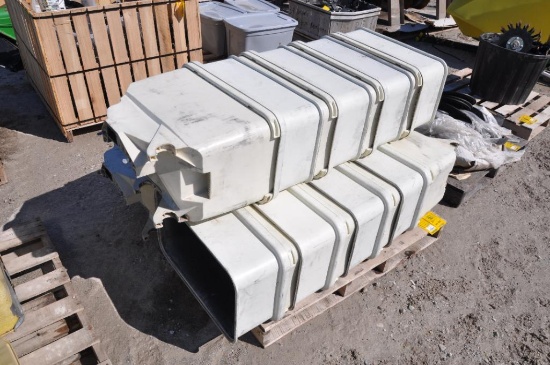 (12) Kinze planter boxes w/ extensions
