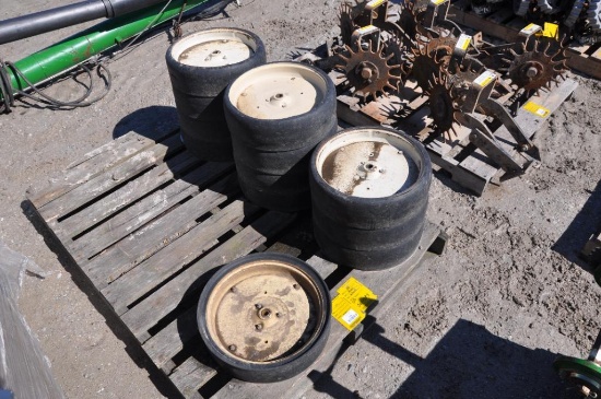 (12) Planter gauge wheels