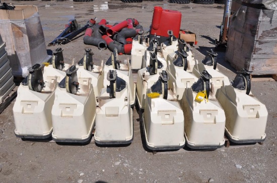 (16) Kinze 1.6 bu. boxes & precision meters