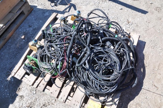 Parts off John Deere 16 row planter