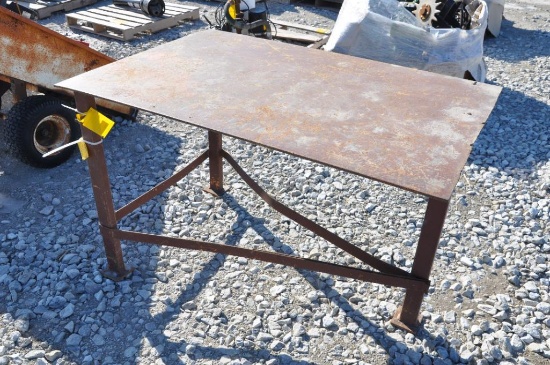 Welding table