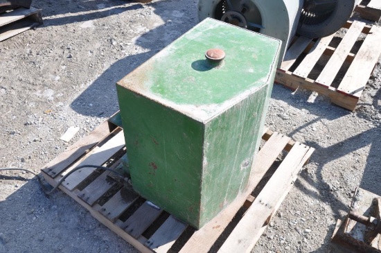 John Deere aux. front fuel tank