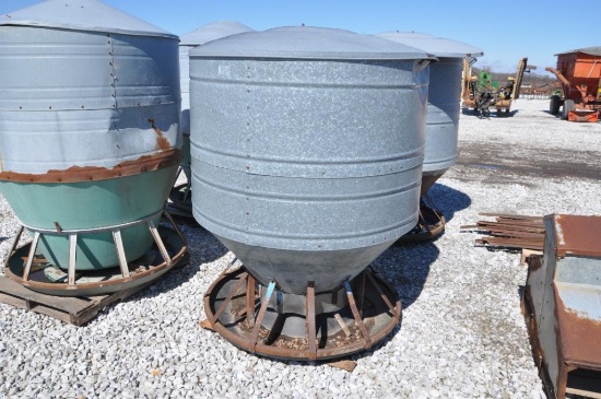 60 bu. hog feeder