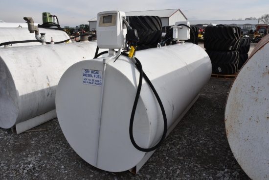 1,000 gal. fuel tank & pump